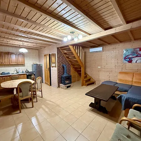 Jeziorny Raj- Pod Lasem Z Widokiem Na Jezioro Tatil Evi *